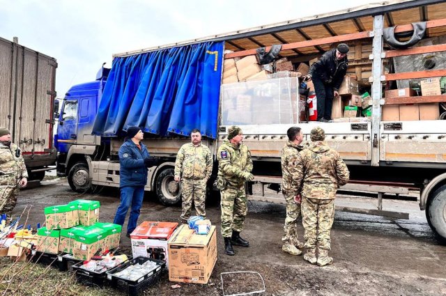 На передовую из Нижегородской области идут гуманитарные грузы с самым необходимым.