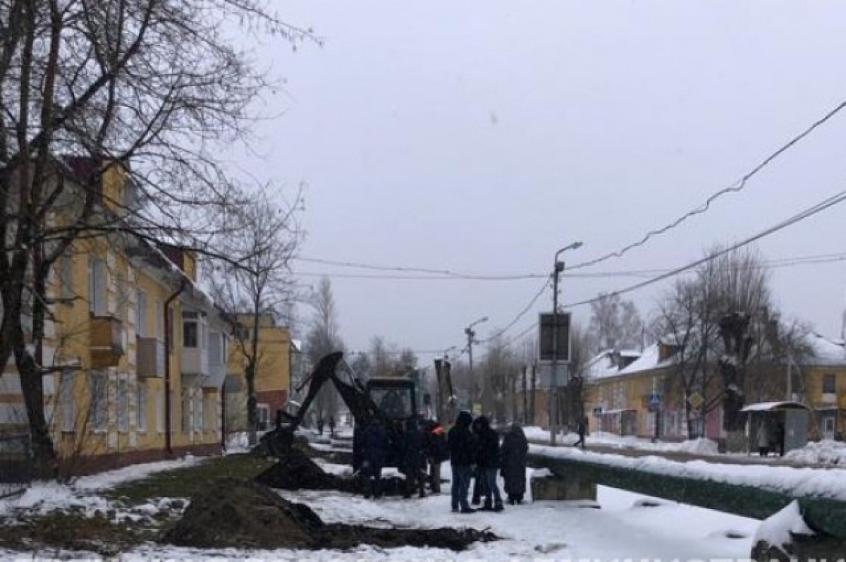 В брянском поселке Белые Берега произошла авария на теплотрассе