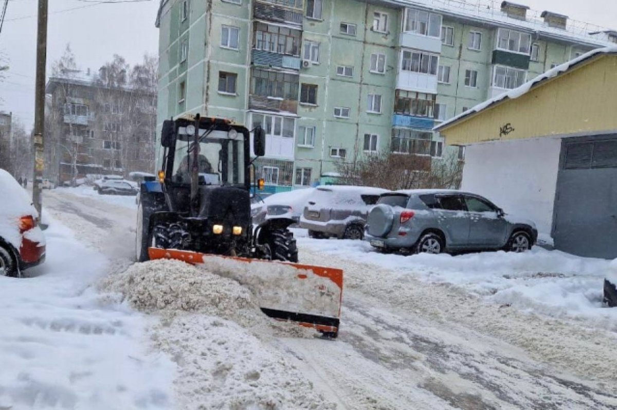 Владимирцев просят убрать машины с дорог для очистки снега | АиФ Владимир