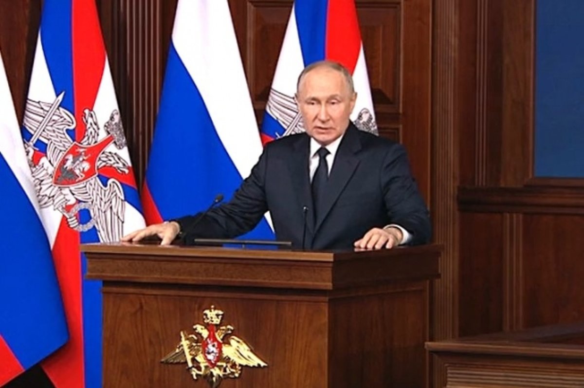 Путин: высылка русских из стран Прибалтики затрагивает безопасность РФ