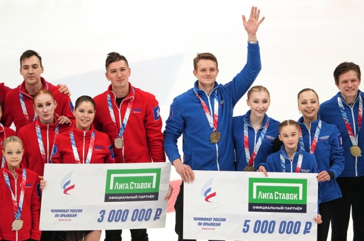 Команда Козловского победила в чемпионате России по прыжкам