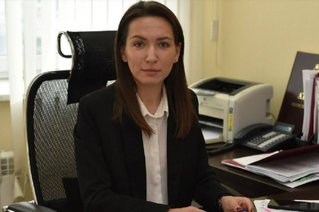   Татьяна Чуксина имеет два высших образования – экономическое и юридическое.