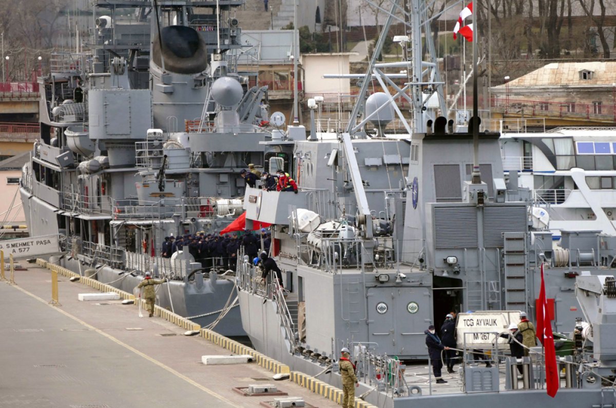 Сивков: военный «нейтральный» флот в Черном море может базироваться в Варне