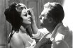  Сандра Мило и Марчелло Мастроянни в фильме «8 с половиной», 1963 год.