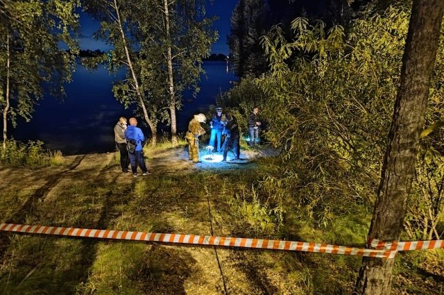 На этом берегу озера нашли тело убитой 16-летней школьницы из Железногорска.