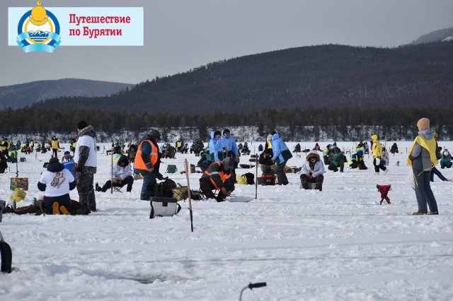 Рыбалка на Байкале пользуется большой популярностью.
