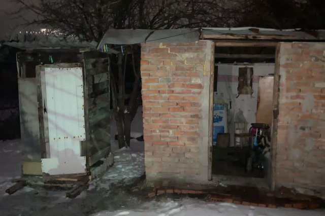 Отхожее место стало местом преступления.