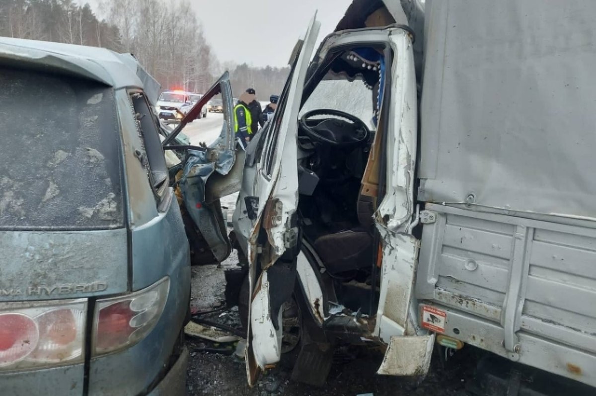 В Снежинске в ДТП получили травмы два водителя и два пассажира | АиФ  Челябинск