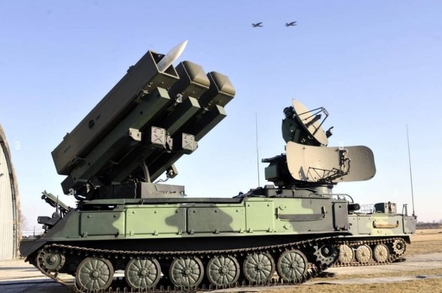 Вариант FrankenSAM — пусковые установки российских ЗРК «Бук», адаптированные на Украине для пуска ракет RIM-7 Sea Sparrow и AIM-9 Sidewinder.