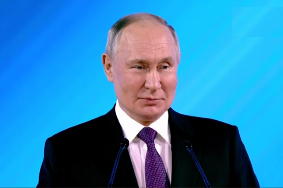 Путин напомнил об известном жесте тем, кто предрекал крах экономике РФ