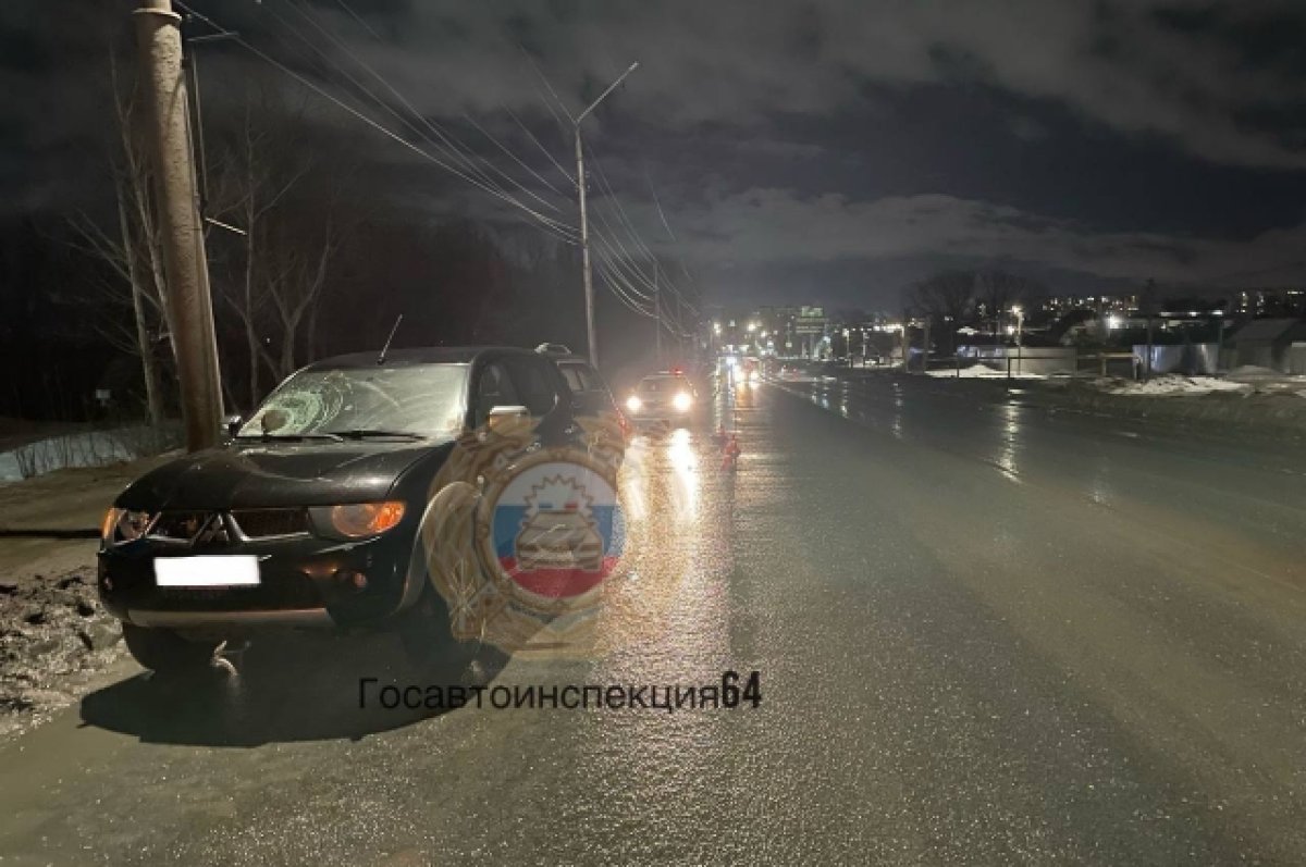 На Московском шоссе в Саратове внедорожник сбил мужчину | АиФ Саратов