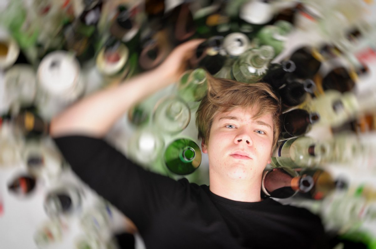 Родители сами пьяны. В Латвии планируют открыть вытрезвитель для детей