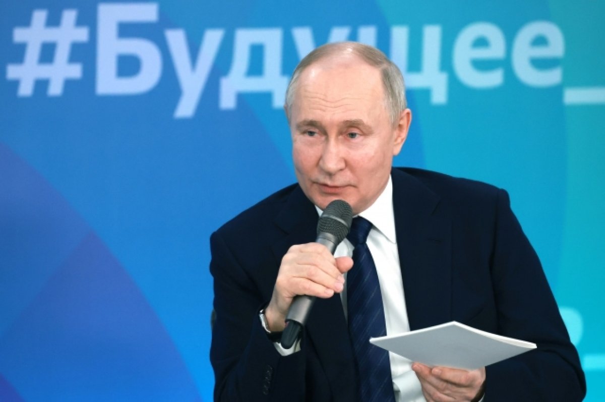 Путин пошутил про способность русского человека пить с дрожащими руками