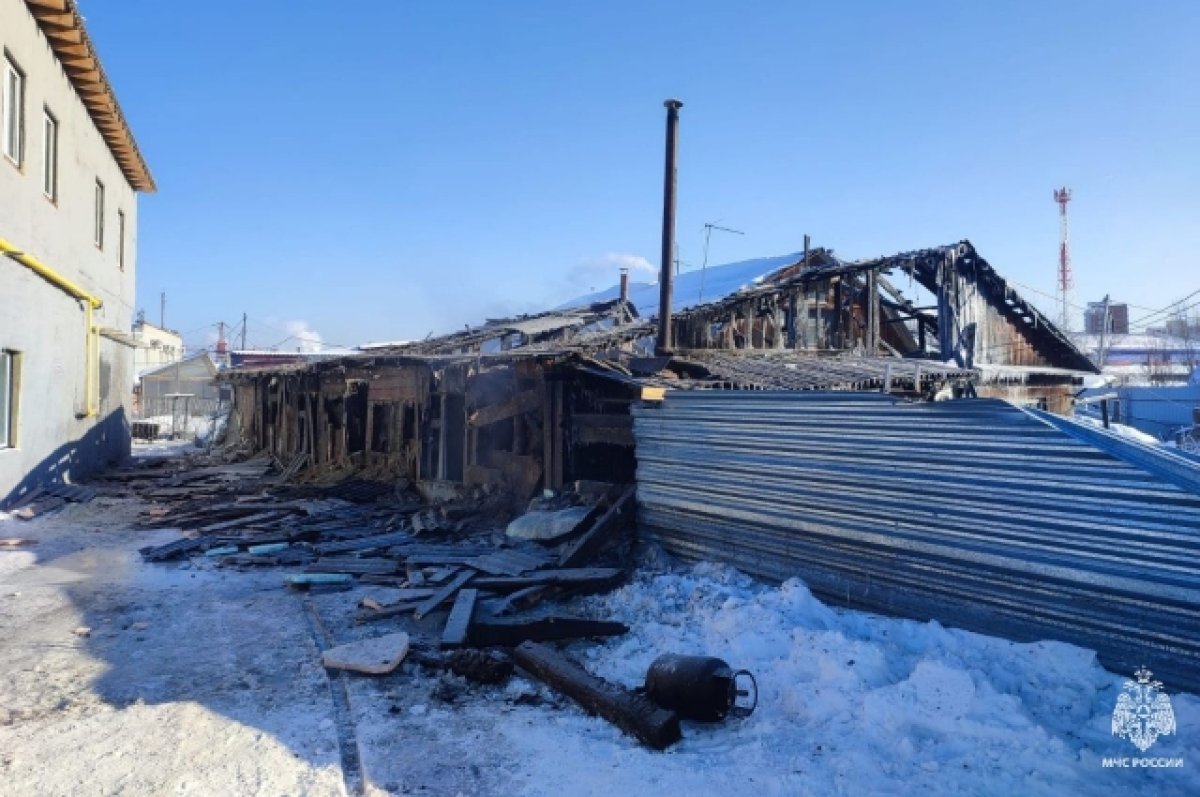 Пострадавшие при пожаре в жилом доме в Томске трое детей идут на поправку |  АиФ Томск