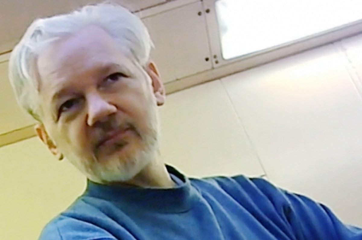 Адвокат Ассанжа: дело основателя WikiLeaks касается всех журналистов в мире