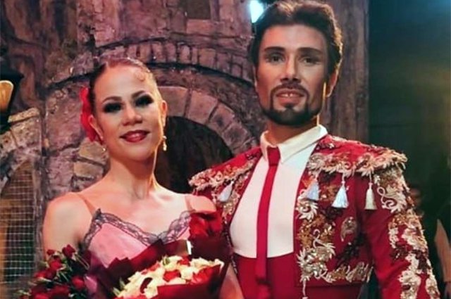 Солист балета Андрей Михалиха и его жена Юлия Михалиха-Рома.