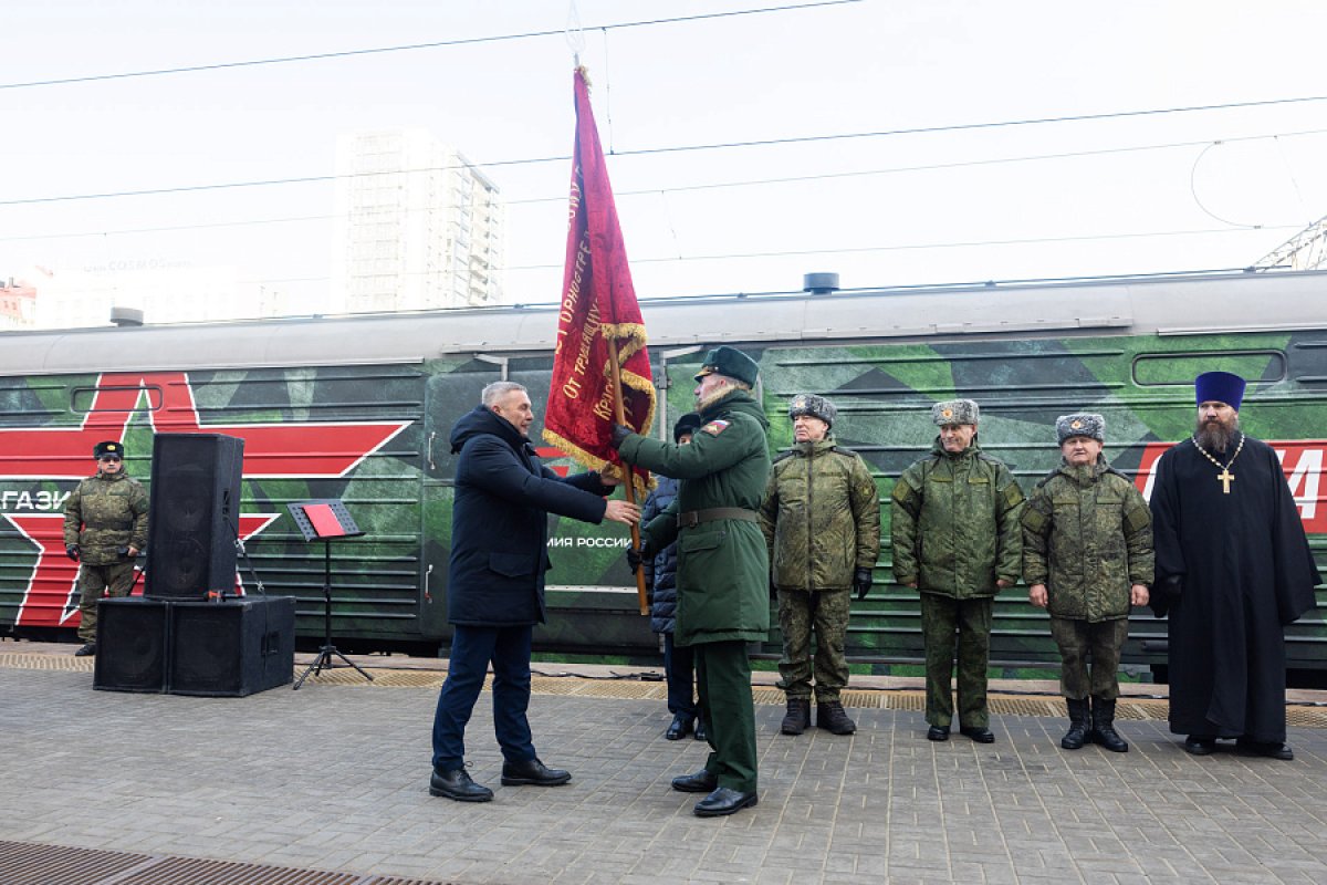 Поезд Миноброны «Сила в правде» побывал в Волгограде | АиФ Волгоград