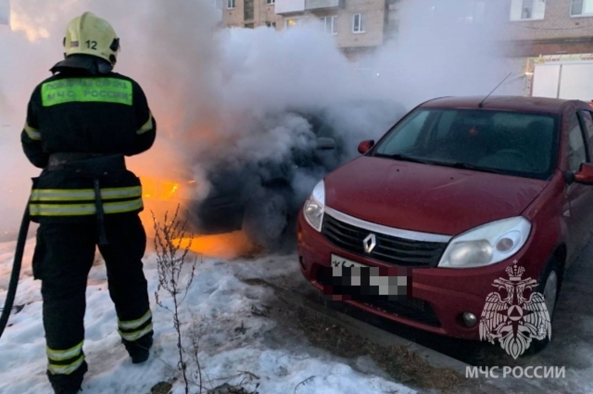 Рано утром 6 марта в Тверской области сгорел автомобиль | АиФ Тверь