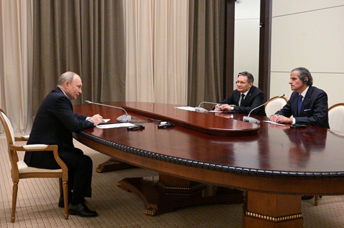 «Чувствительный вопрос». Путин обсудил с Гросси безопасность АЭС