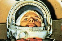 90-летие со дня рождения Юрия Гагарина отмечают в Оренбурге.