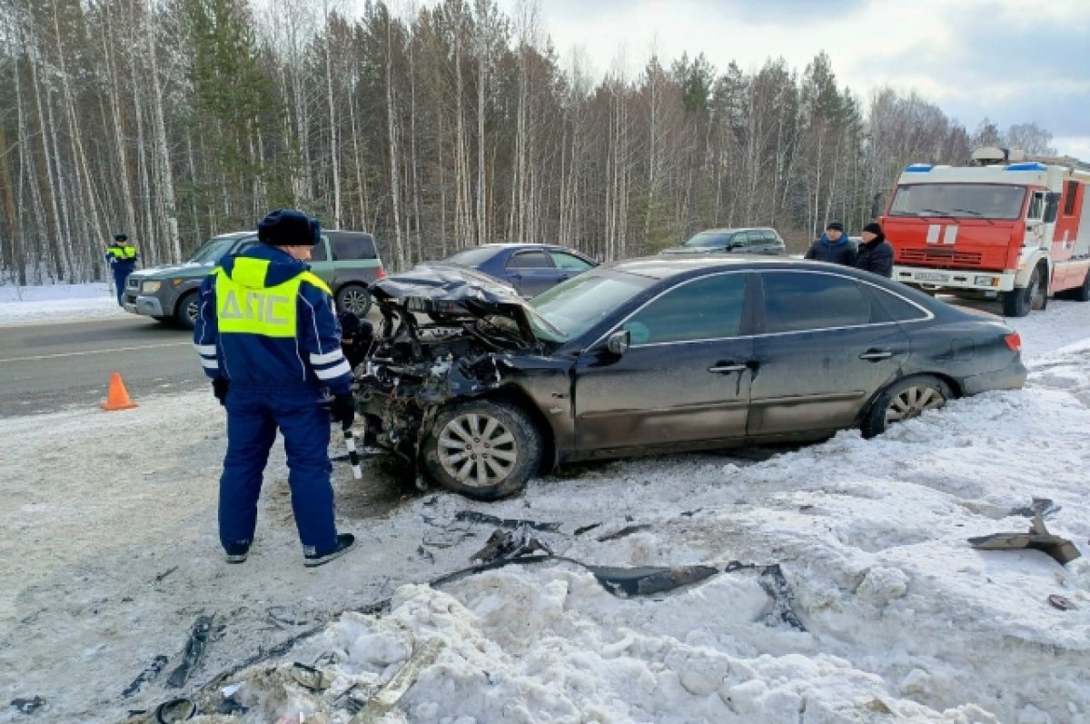 На Урале произошло ещё одно ДТП с пострадавшими | АиФ Урал