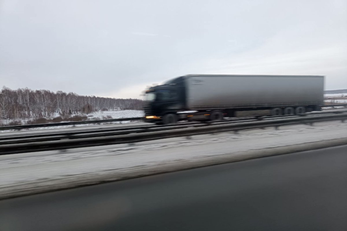 Ограничение для грузовых автомобилей введут в Воронежской области | АиФ  Воронеж