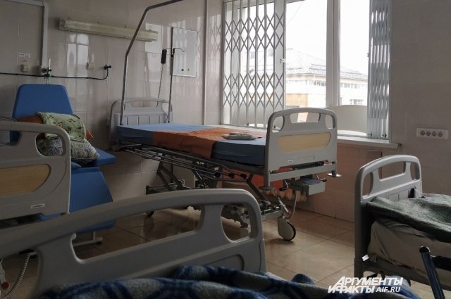 Сначала мужчина попал в больницу в Октябрьском округе, а потом – в Перми.