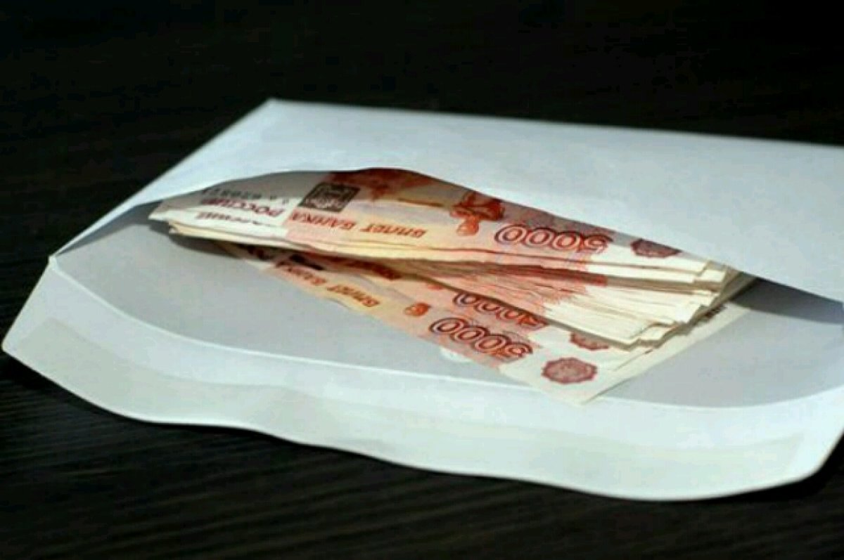 В Оренбуржье суд рассмотрит дело о взятке в 500 тыс. рублей