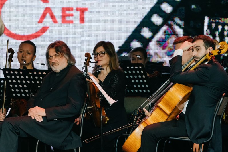 Руководитель Казанского камерного оркестра La Primavera Рустем Абязов. 