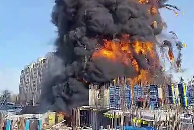 Крупный пожар в новостройке в Твери