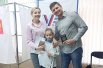 Татьяна Турко пришла голосовать с семьей, она участница акции "Всей Семьей".