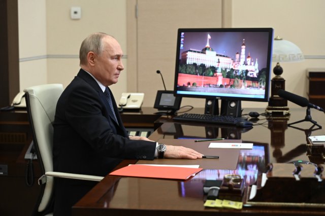 Президент РФ Владимир Путин проводит совещание с постоянными членами Совета безопасности РФ в режиме видеоконференции. 15 февраля 2024. 