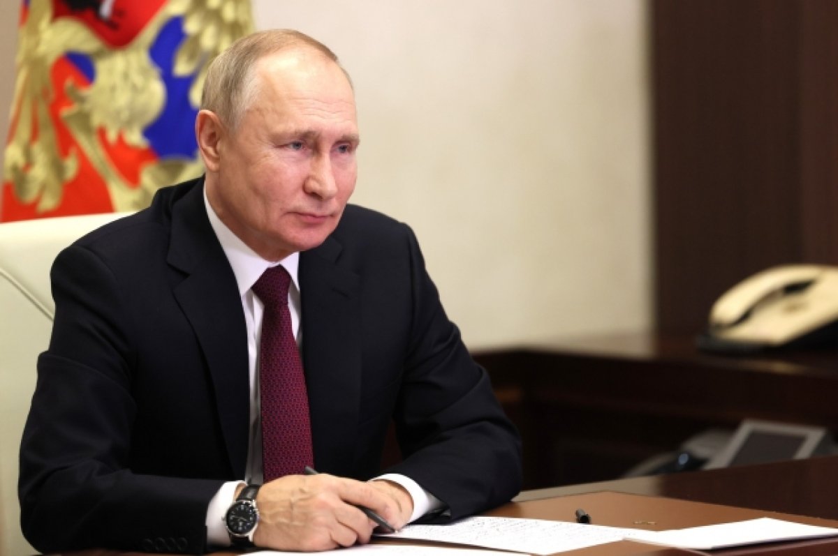 Путин лидирует на президентских выборах с рекордным числом голосов