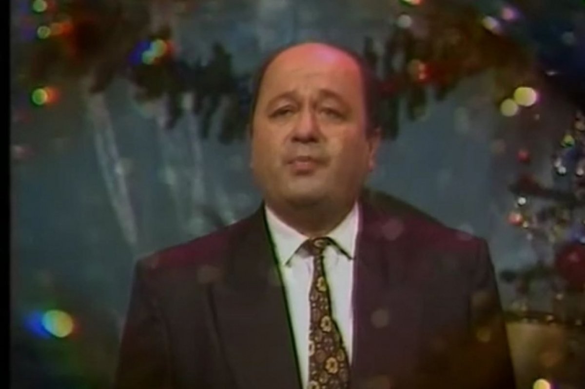 В 73 года умер советский певец Умар Зияев, исполнявший хит «Белая сирень»