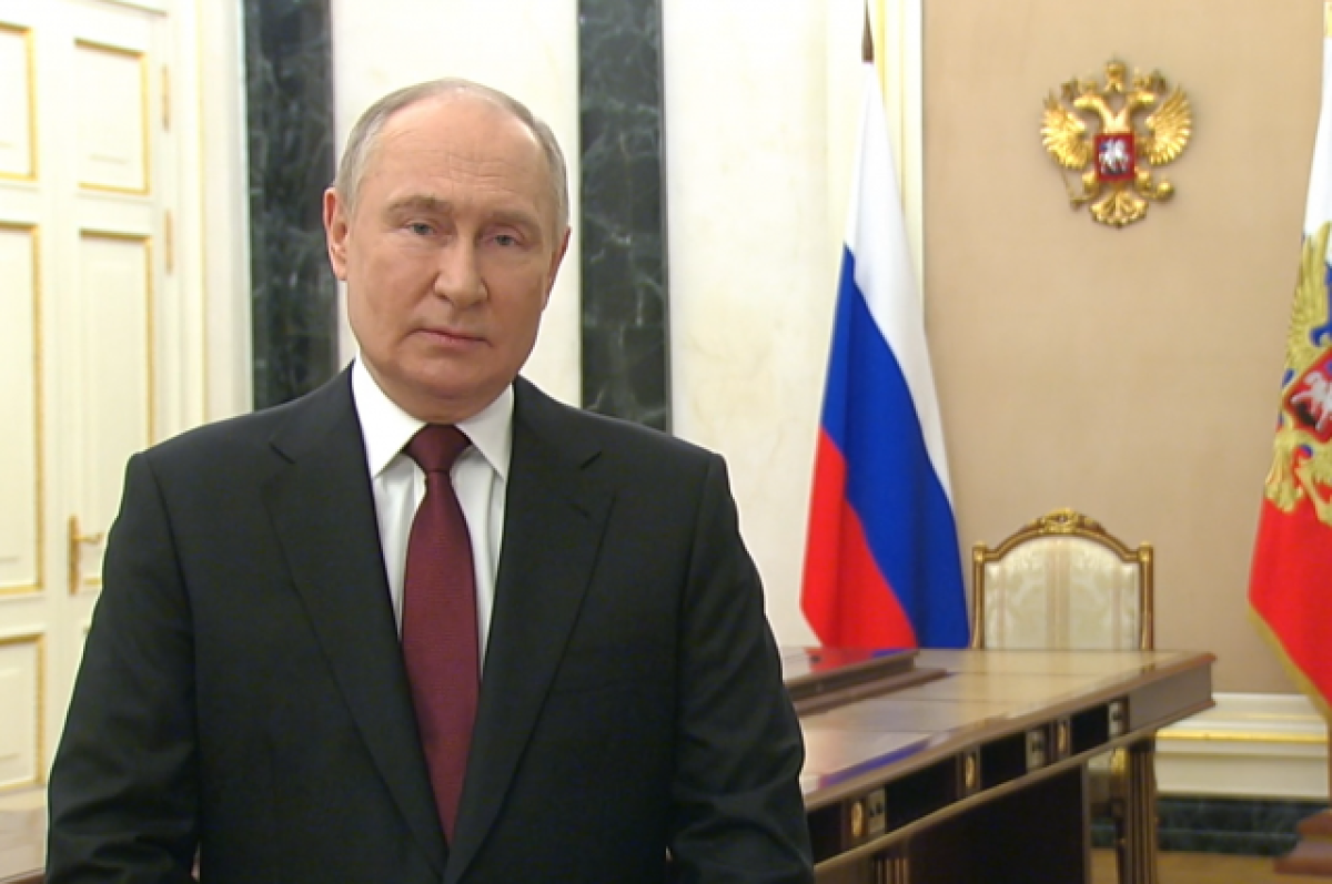 Президент Южной Осетии Гаглоев поздравил Путина с победой на выборах