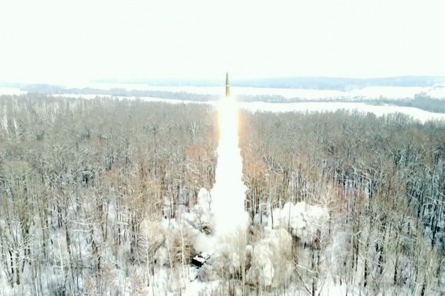 Пуск ракеты «Искандер-М».