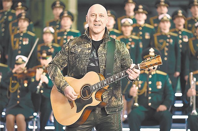 «Делаем своё дело, надеемся на удачу и на наших военных», – говорит Майданов.