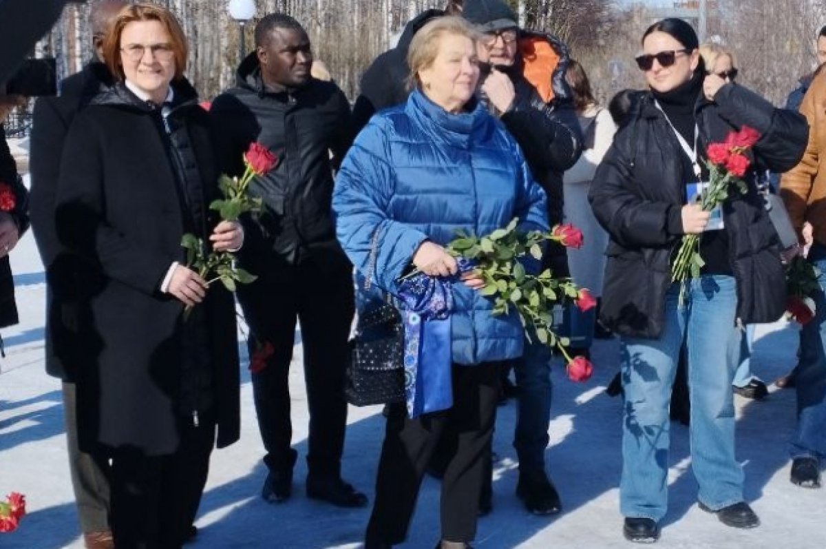 Мария Зверева: мы скорбим, мы вместе против зла | АиФ Югра