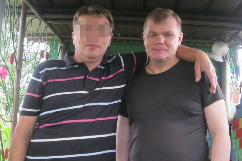 Фигурин Игорь Евгеньевич (справа), погиб.