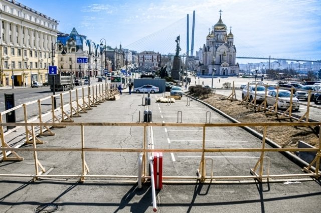 Рядом с центральной площадью Владивостока строят сквер