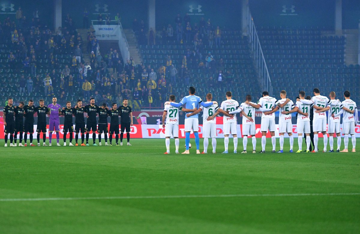 Матчи 22-тура РПЛ начнут с минуты молчания в память о жертвах теракта