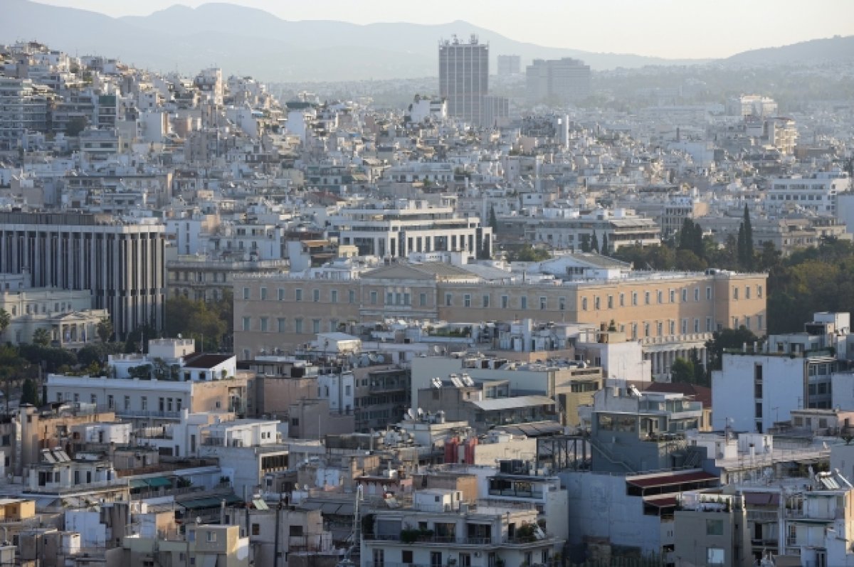 Euronews: лишь 17% греков считают приоритетом продолжение помощи Киеву