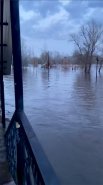 Набережная у Красной Площади ушла под воду.