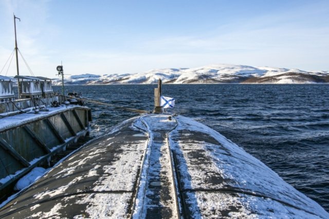  Многоцелевая атомная подводная лодка «Северодвинск» у причала пункта базирования Северного флота «Западная Лица» в Мурманской области.