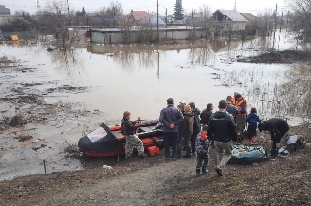 На 184 см снизился Урал у Орска