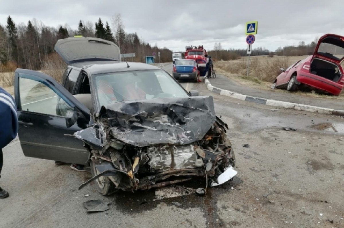 В Ярославской области 7 человек пострадали в крупном ДТП | АиФ Ярославль