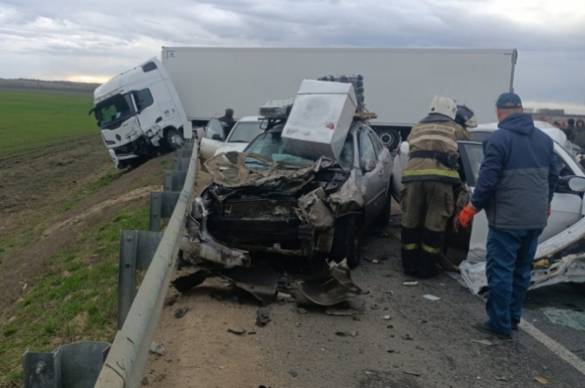 В Рязанской области произошло ДТП с участием 5 автомобилей, есть погибший |  АиФ Рязань