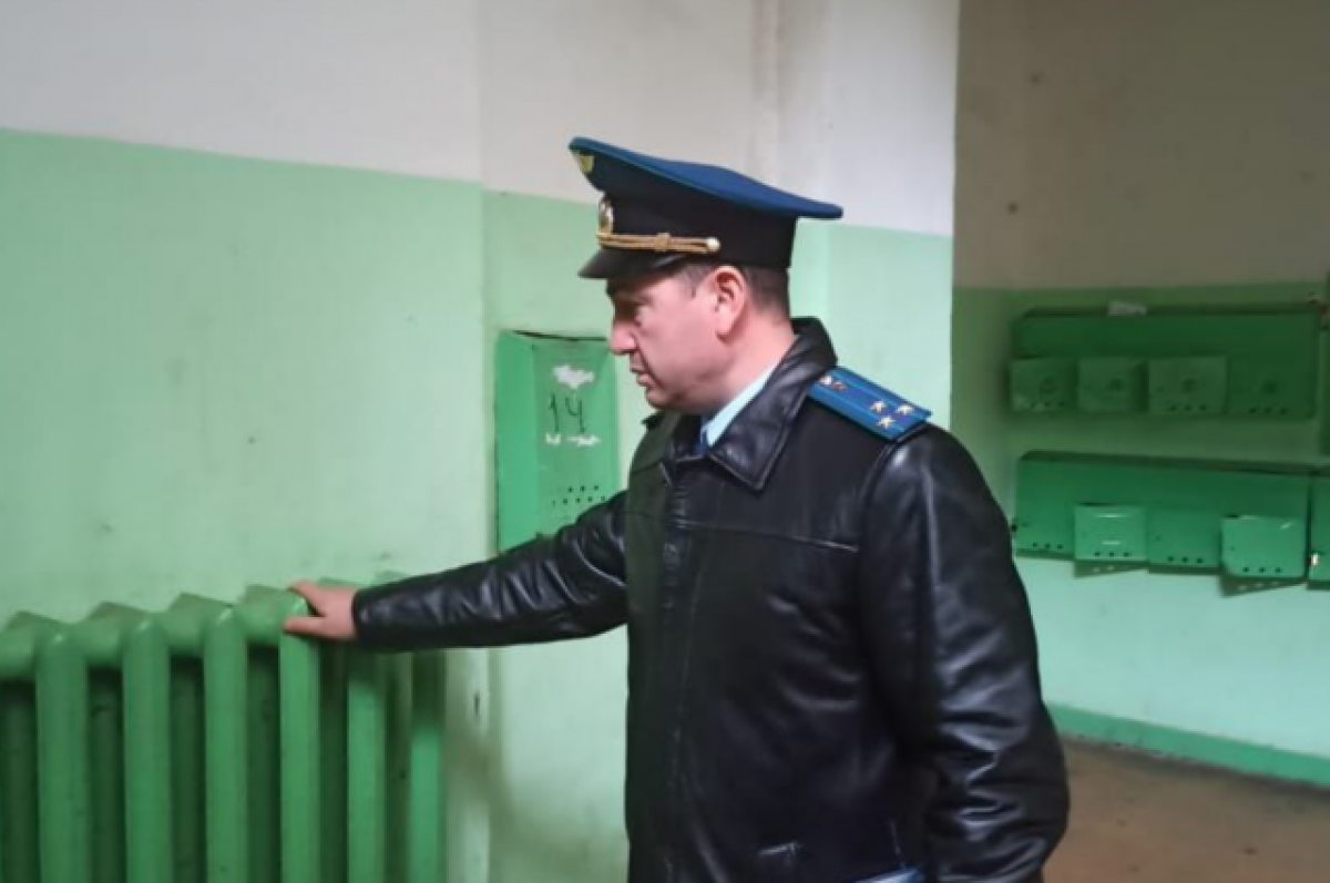 Долги жителя Ярославля за тепло привели к аресту автомобиля