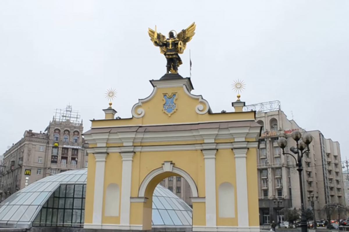 Украинцы потребовали снести памятник духовного покровителя Киева