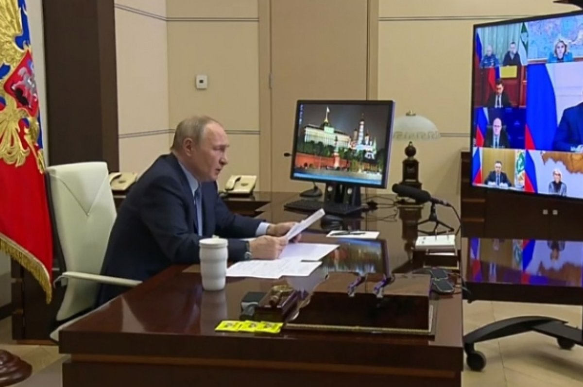 Путин заявил, что каждый день общается с главой МЧС по ситуации с паводками